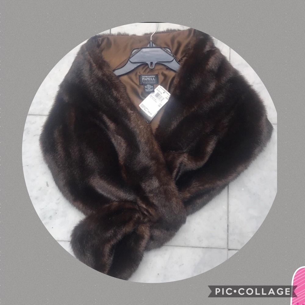 Adriana Papell wrap